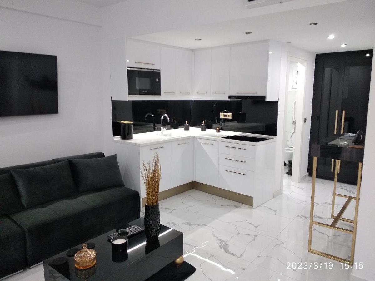 Despina's Palace Downtown Appartement *